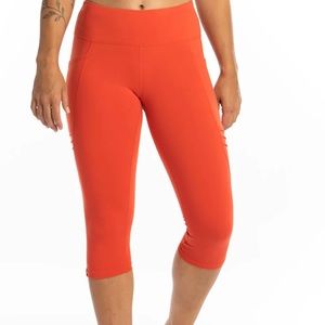 Oiselle Pocket Jogger Knickers, Orange, size 6 - ships free!